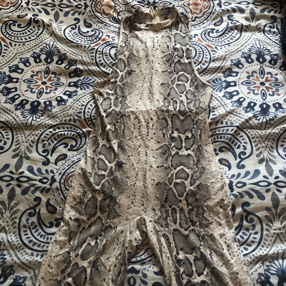 Snakeskin one piece - Picture 2 of 5